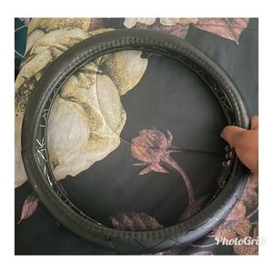 Car steering wheel cover